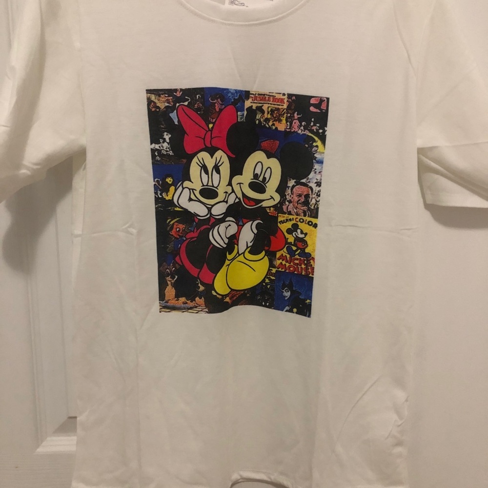 T Shirt Women Cotton polyester blend Size M